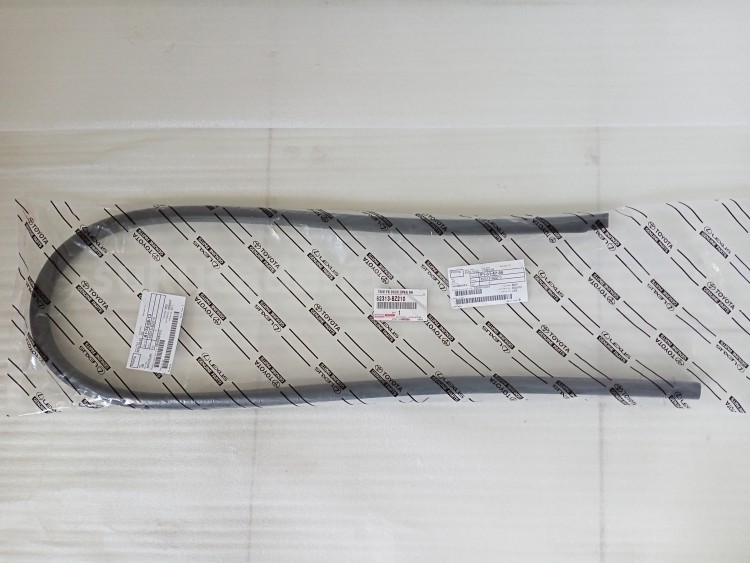 62313BZ210 TRIM FR DOOR OPEN RH - TOYOTA