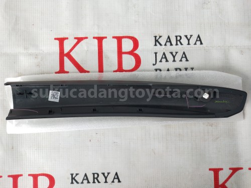63402BZ010 COVER SA RF RACK FR LH - TOYOTA