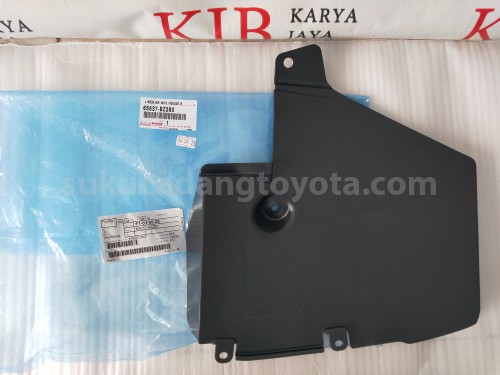 65637BZ280 LINER RR WHL HOUSE R - TOYOTA