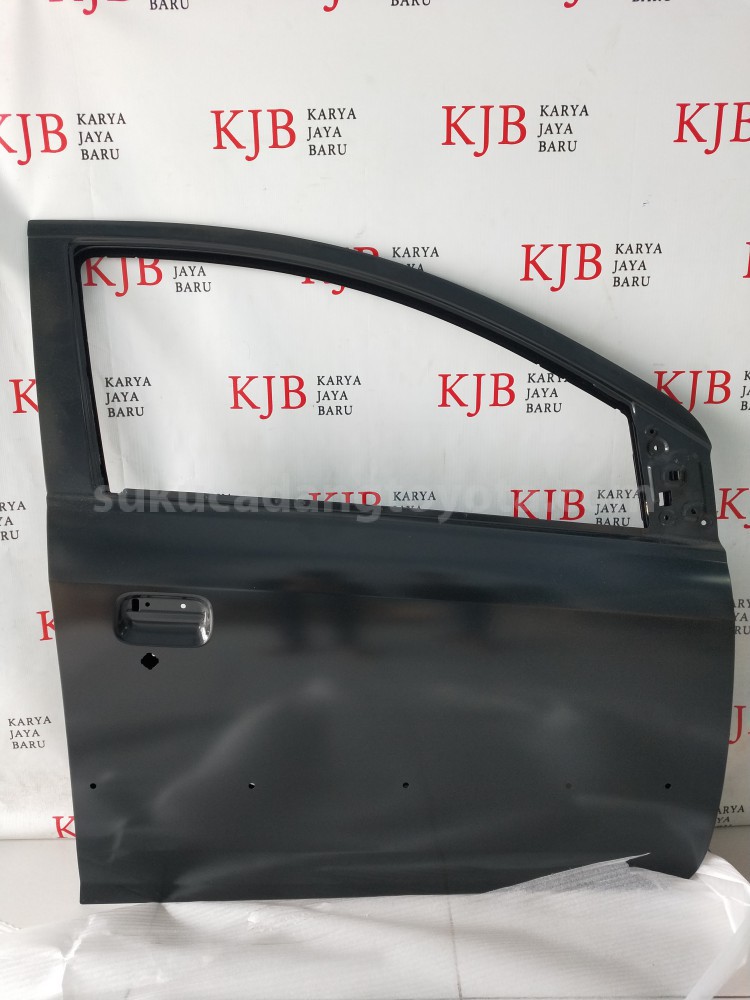 67001BZ460 PANEL S/A FR DOOR RH - TOYOTA