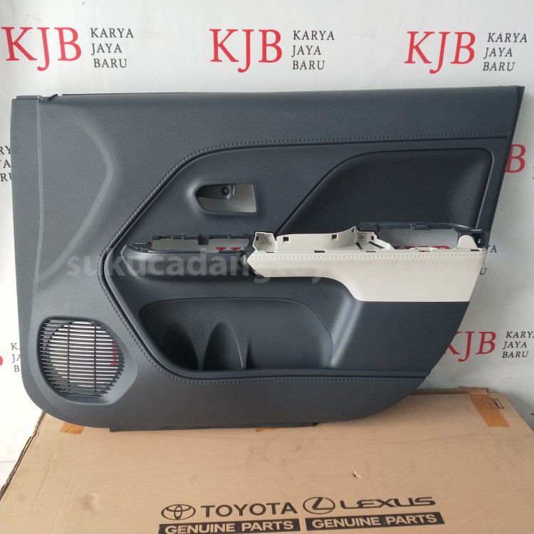 67610BZ810C1 PANEL AS FRDR TRIM R - TOYOTA