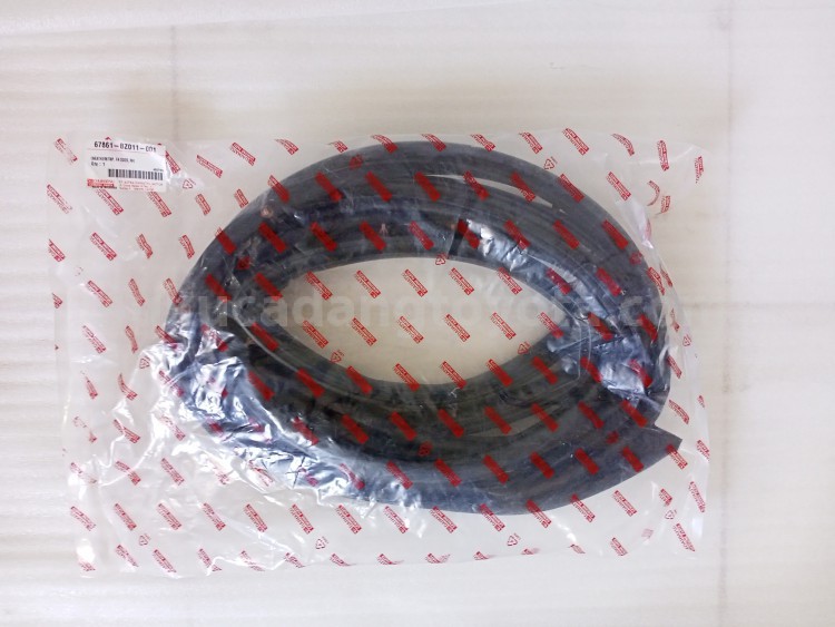 67861BZ011 WEATHERSTRIP,FR,RH - TOYOTA