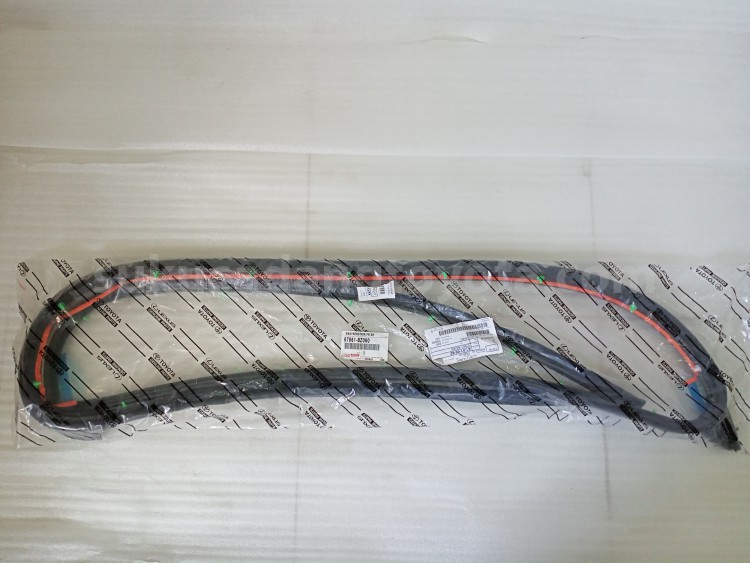 67861BZ060 WEATHERSTRIP,FR RH - TOYOTA