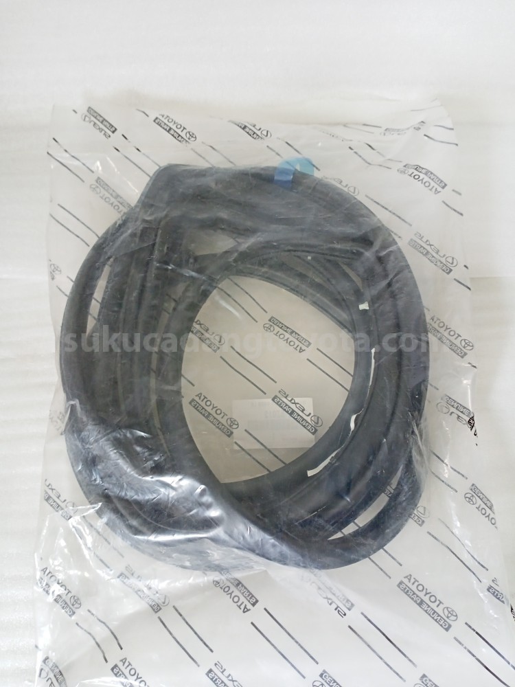 67872BZ012 WEATHERSTRIP RRDR LH - TOYOTA
