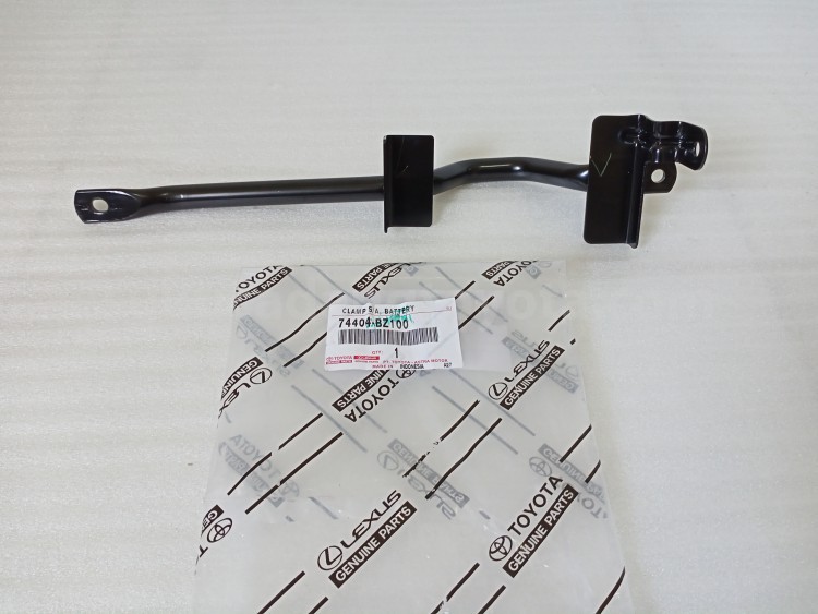 74404BZ100 CLAMP S/A, BATTERY - TOYOTA