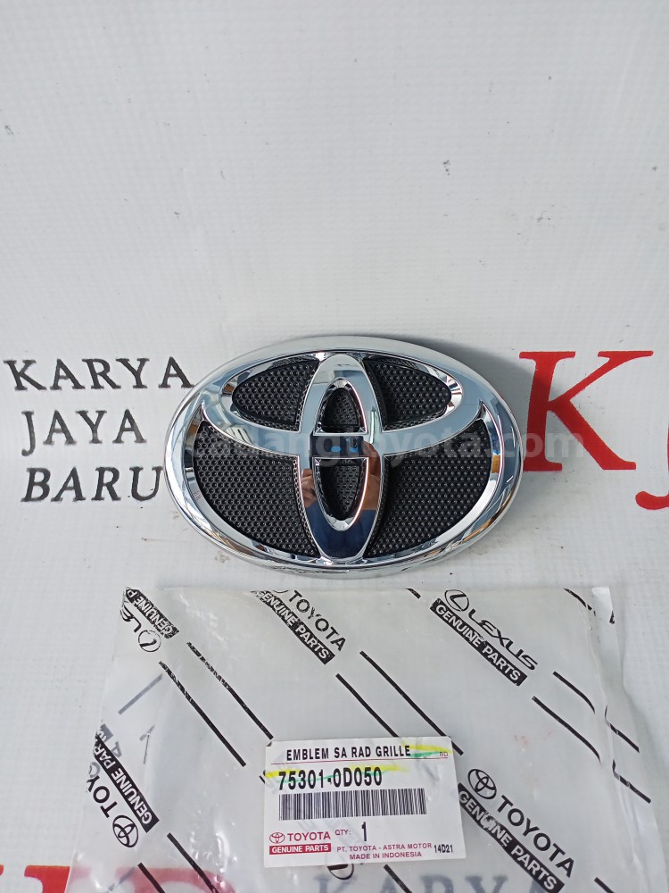 753010D050 EMBLEM SA RAD GRILLE - TOYOTA