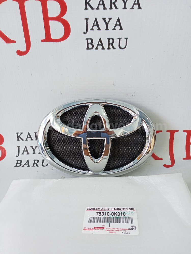 753100K010 EMBLEM ASSY, RADIATO - TOYOTA