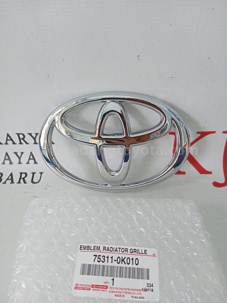 753110K010 EMBLEM, RADIATOR GRI - TOYOTA