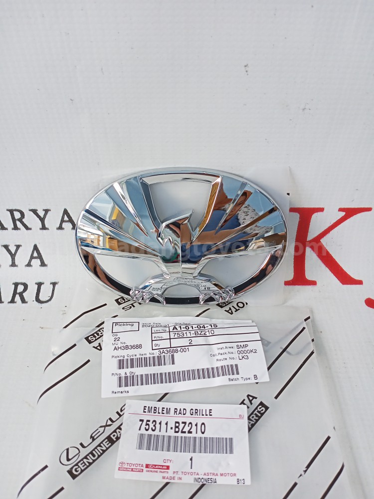 75311BZ210 EMBLEM RAD GRILLE - TOYOTA