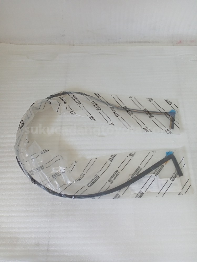 755330D100 MOULDING WSHIELD OUT - TOYOTA