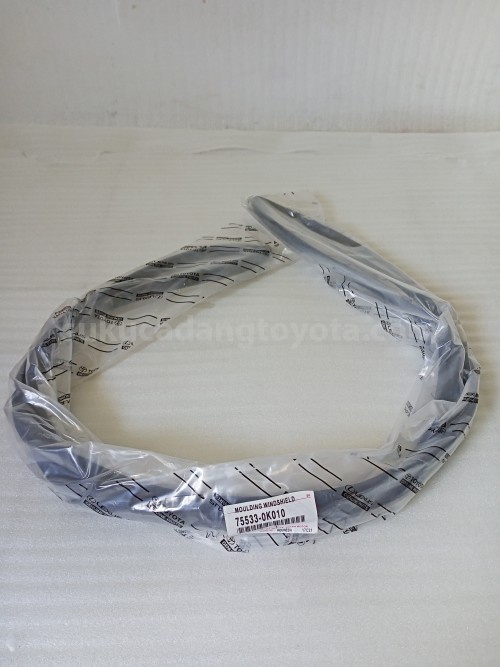 755330K010 MOULDING WINDSHIELD - TOYOTA