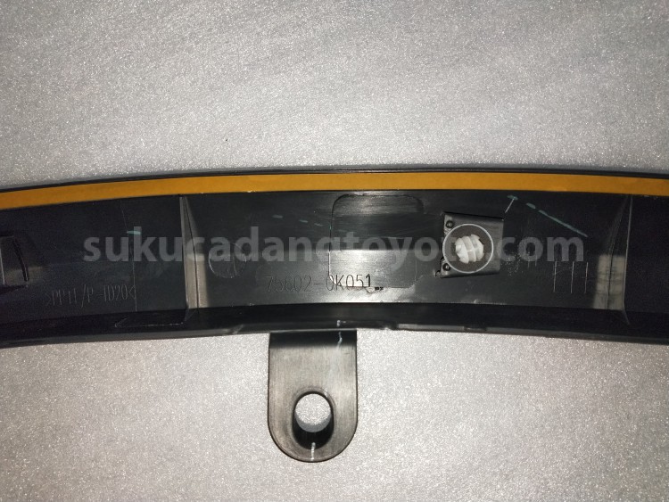 756020K051 MOULDING SA FENDER L - TOYOTA