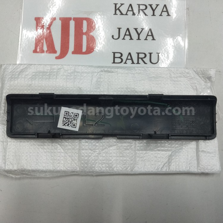 75634BZ010 LID, RF SIDE GAR 2 LH - TOYOTA
