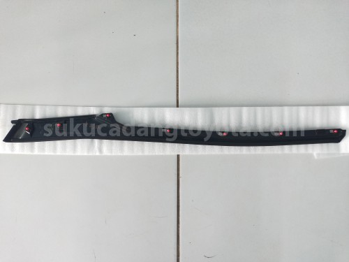 75642BZ070 MOULDING, QRT WDW FR LH - TOYOTA