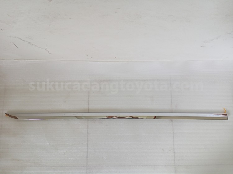 75731BZ130 MOULDING,FR DOOR RH - TOYOTA