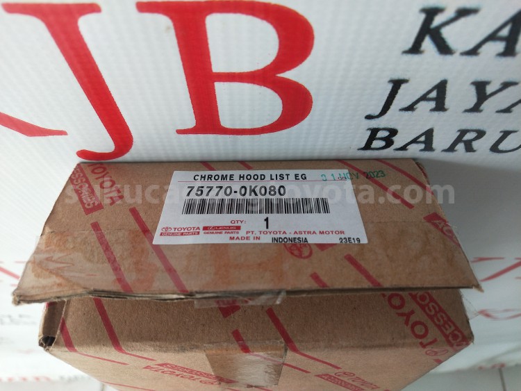 757700K080 CHROME HOOD LIST EG - TOYOTA