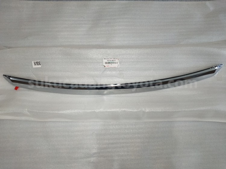 757700K311 MOULDING ASSY, HOOD, - TOYOTA