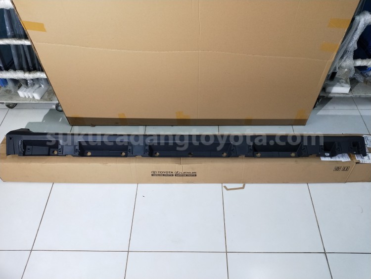 75850YP010 MOULDING A/S ROCK RH - TOYOTA