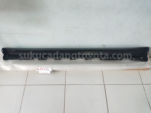 75851BZ330 MOULDING ROCK PNL RH - TOYOTA