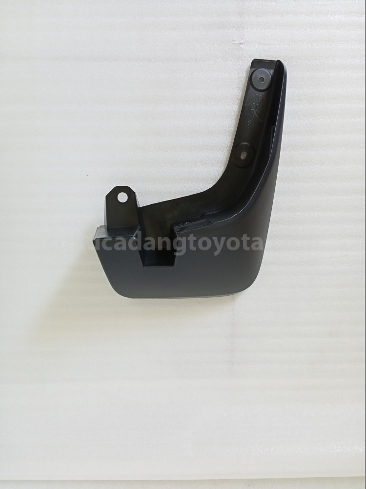 76621BZ090 MUDGUARD,FR FDR,RH - TOYOTA