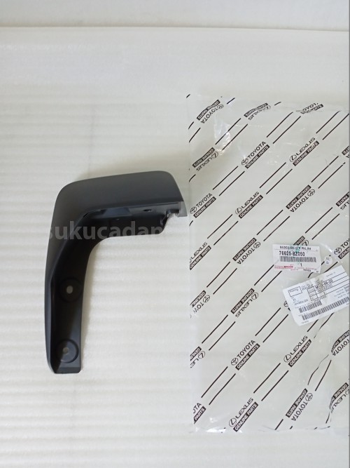 76625BZ050 MUDGUARD,QTR PNL,RH - TOYOTA