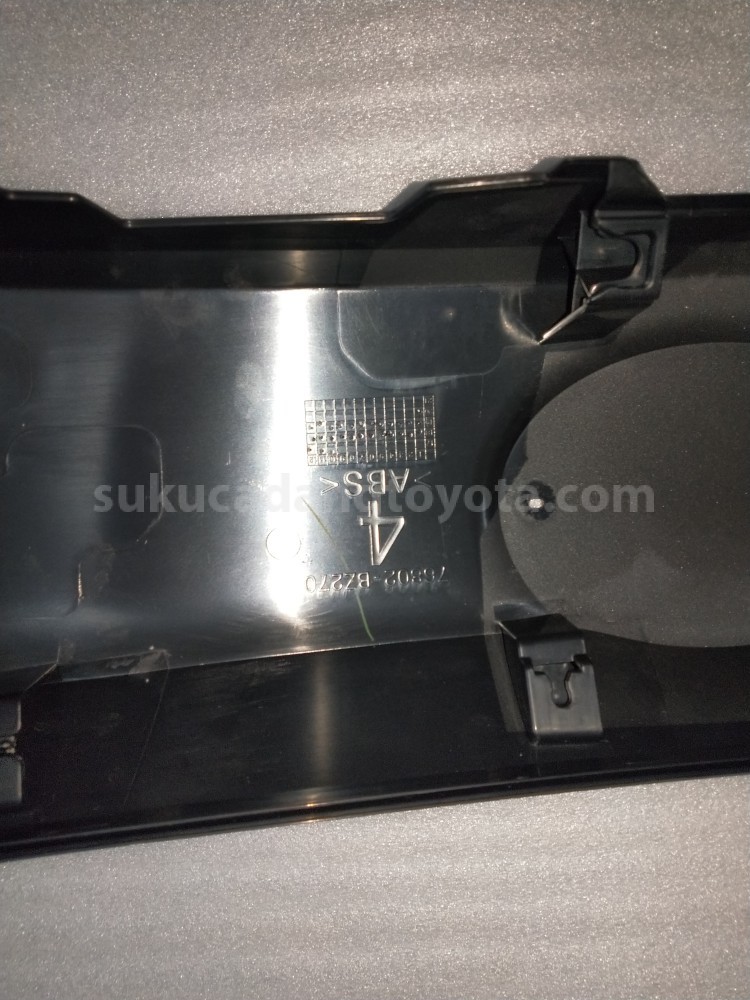 76811BZ500 GARNISH, BACK DR OUT - TOYOTA