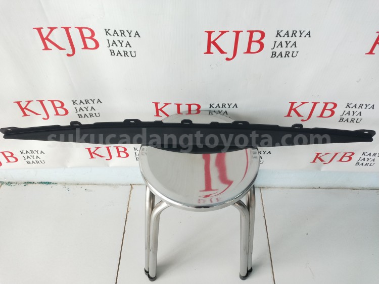76851BZ130 COVER, FR SPOILER - TOYOTA