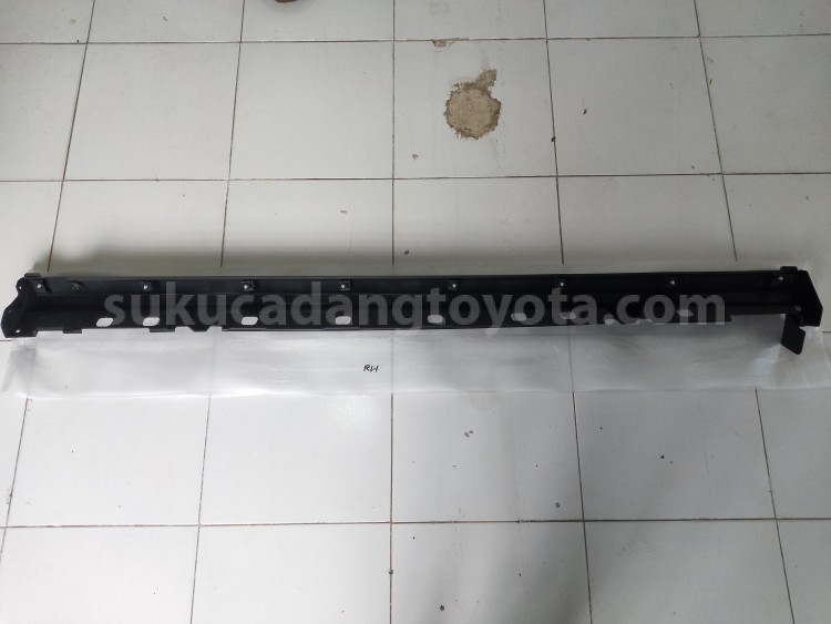 76901BZ130 MUDGUARD S/A FNDR RH - TOYOTA