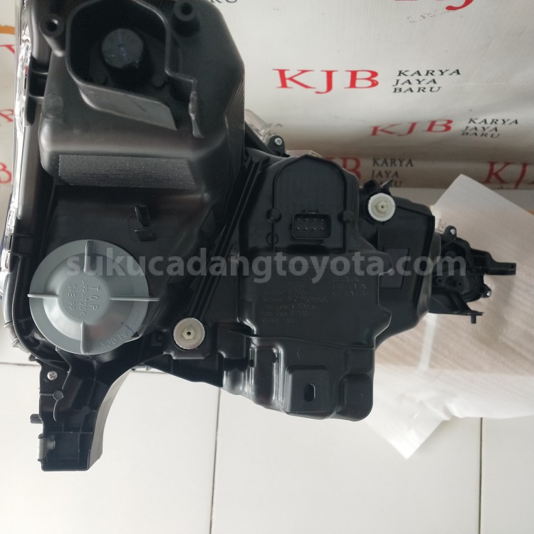 81070BZ010 UNIT ASSY, HEADLAMP, B LH - TOYOTA