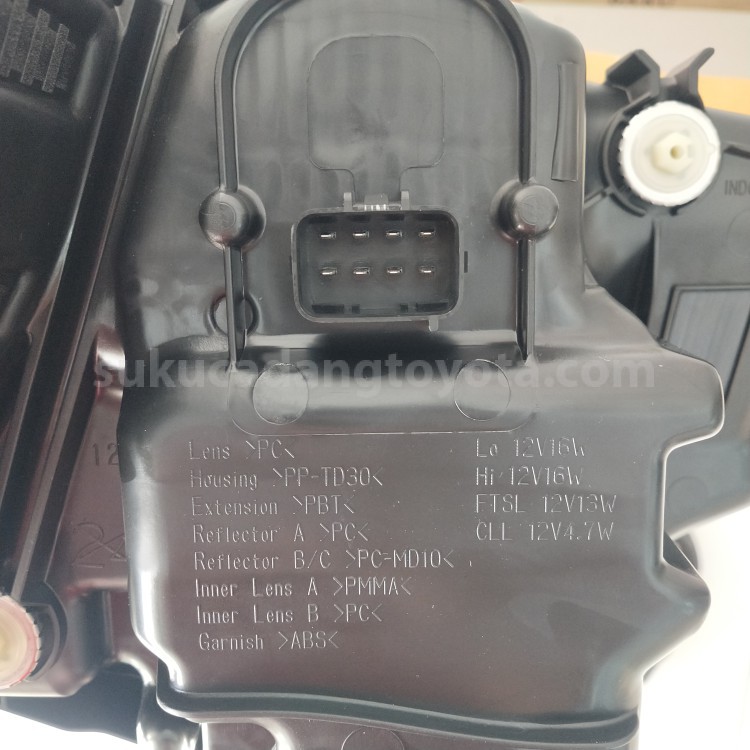 81070BZ010 UNIT ASSY, HEADLAMP, B LH - TOYOTA