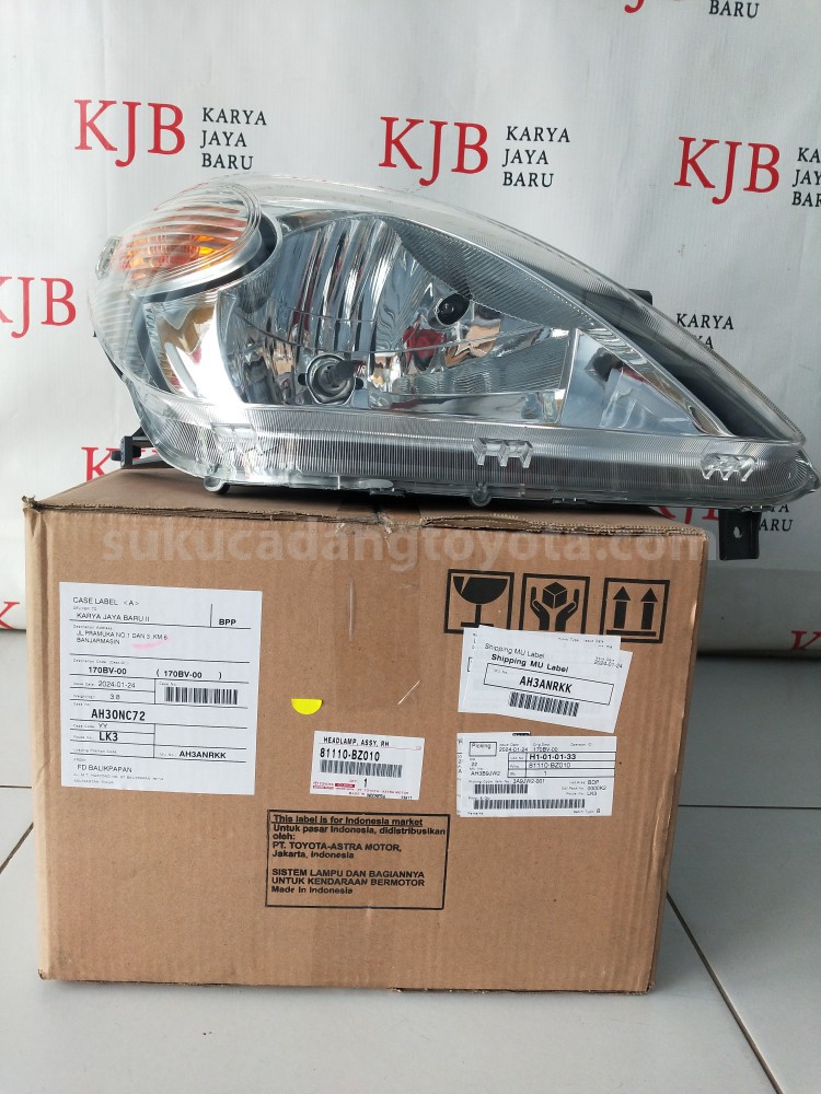 81110BZ010 HEADLAMP, ASSY, RH - TOYOTA