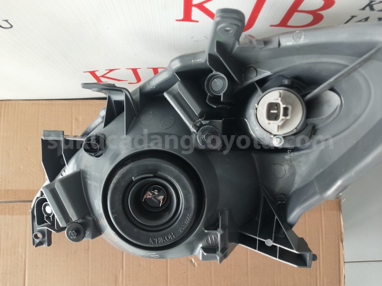 81110BZ010 HEADLAMP, ASSY, RH - TOYOTA