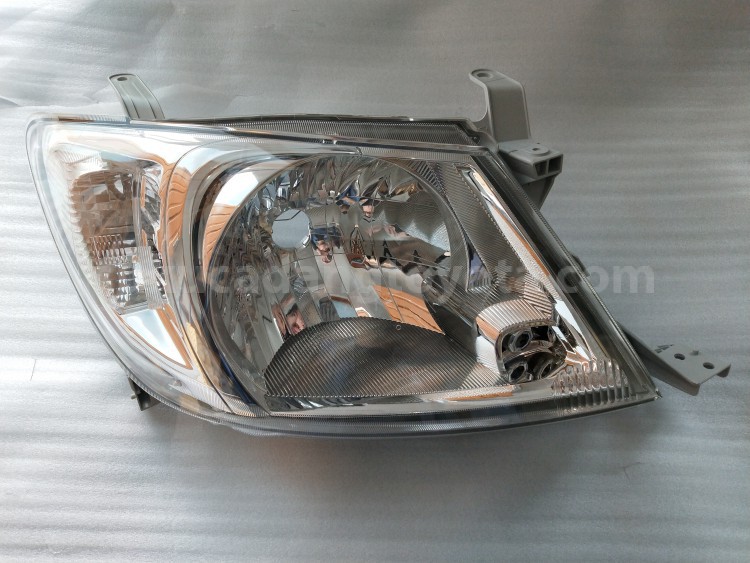 811300K180 UNIT ASSY, HEADLAMP, - TOYOTA