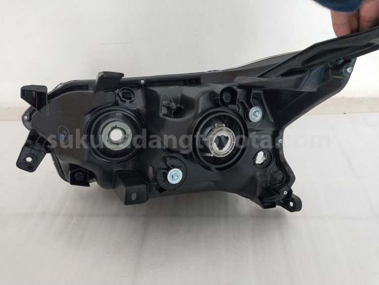 81130BZ280 UNIT A/S HEADLAMP RH - TOYOTA