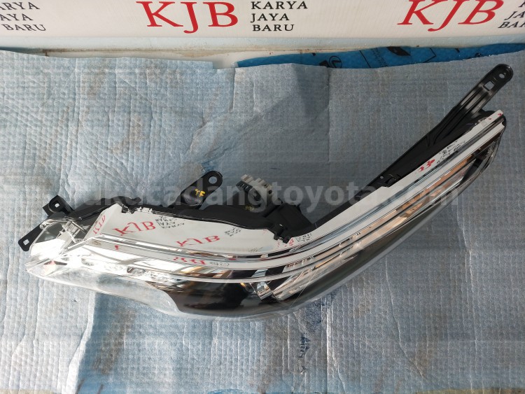 811500KB81 HEADLAMP ASSY, LH - TOYOTA