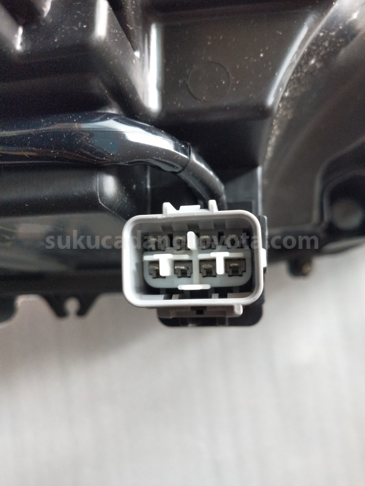 811500KL50 HEADLAMP ASSY, LH - TOYOTA