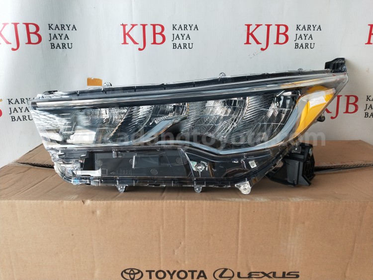 81150VT100 HEADLAMP ASSY, LH - TOYOTA