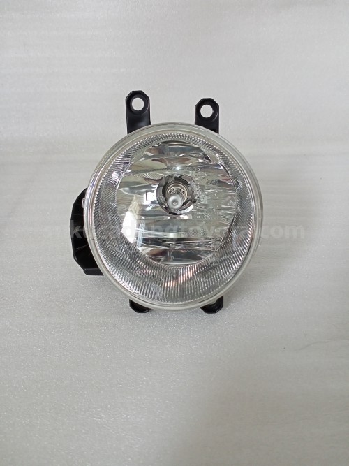 812100K130 LAMP ASSY, FOG RH - TOYOTA