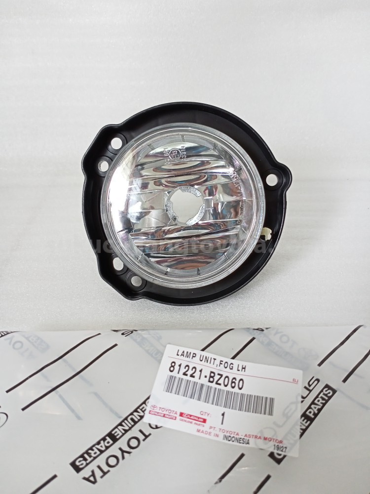 81221BZ060 LAMP UNIT,FOG LH - TOYOTA