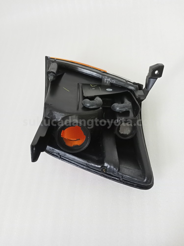 815110B010 LENS A/S,F/TURN-LAMP - TOYOTA