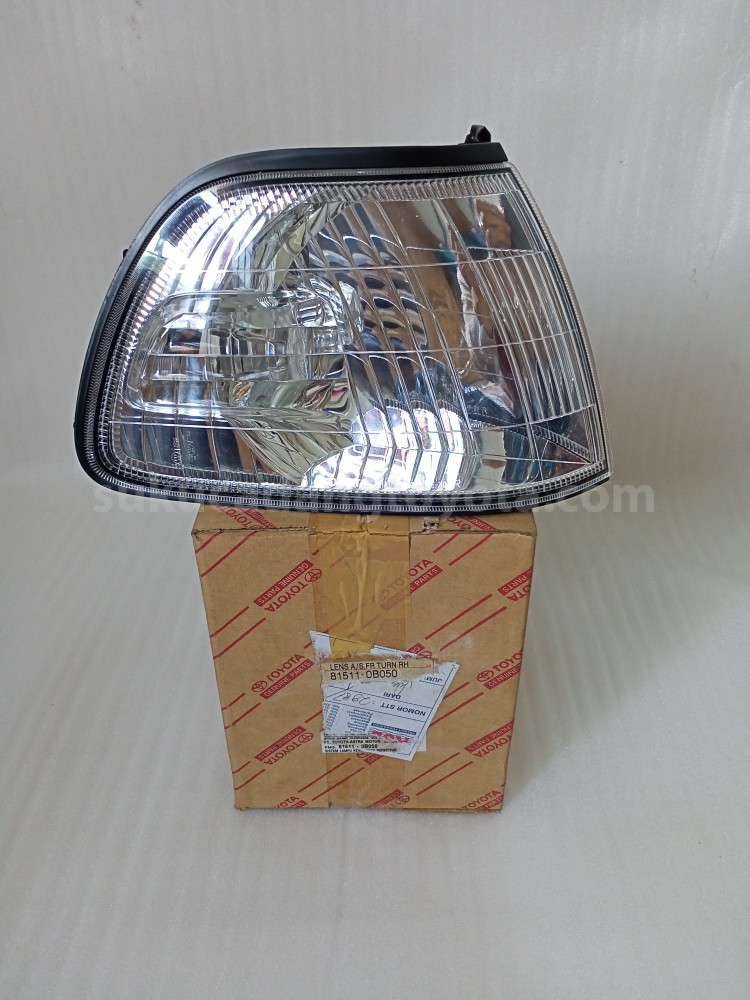 815110B050 LENS A/S,F/TURN-LAMP - TOYOTA
