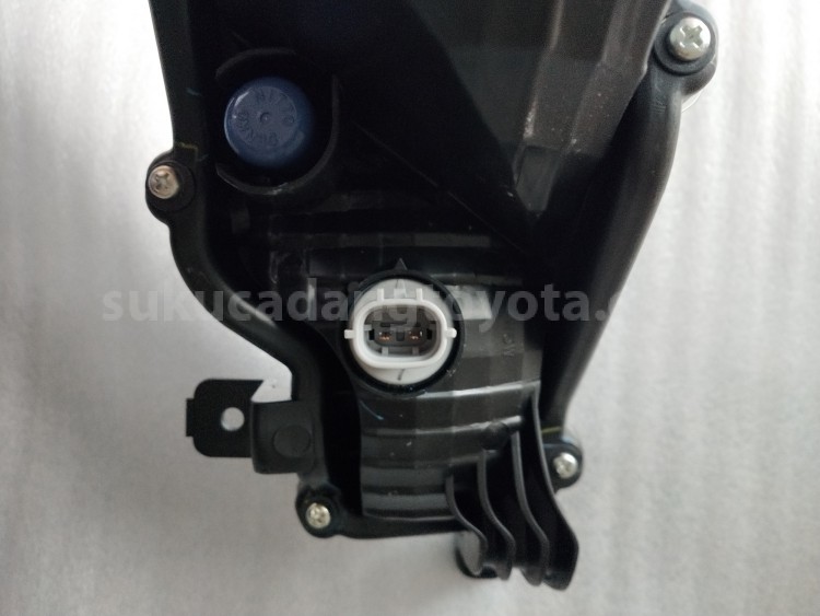 815200K040 LAMP A/S, FR TURN LH - TOYOTA