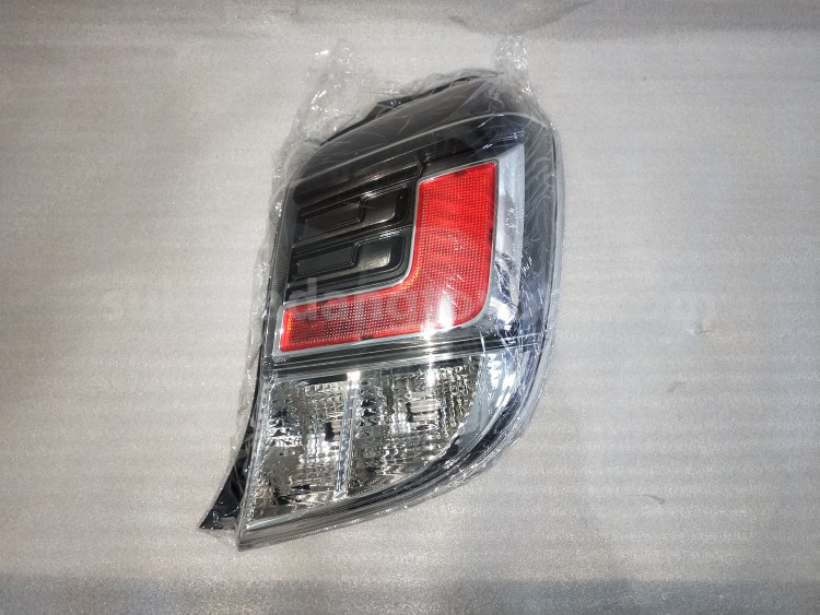 81551BZ400 HOUSING UNIT ASSY,RH - TOYOTA