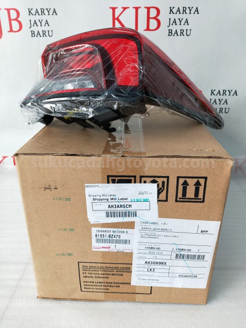 81551BZ470 LENS&BODY RR COMBI R - TOYOTA