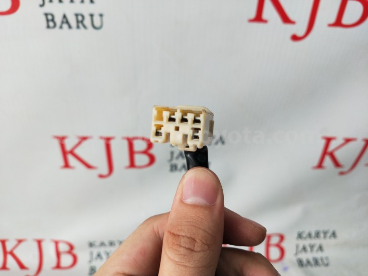 81555BZ020 CORD,RR COMB,RH - TOYOTA
