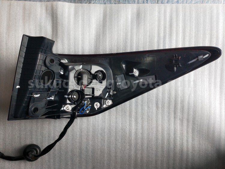 815600K530 LAMP A/S RR COMBI LH - TOYOTA