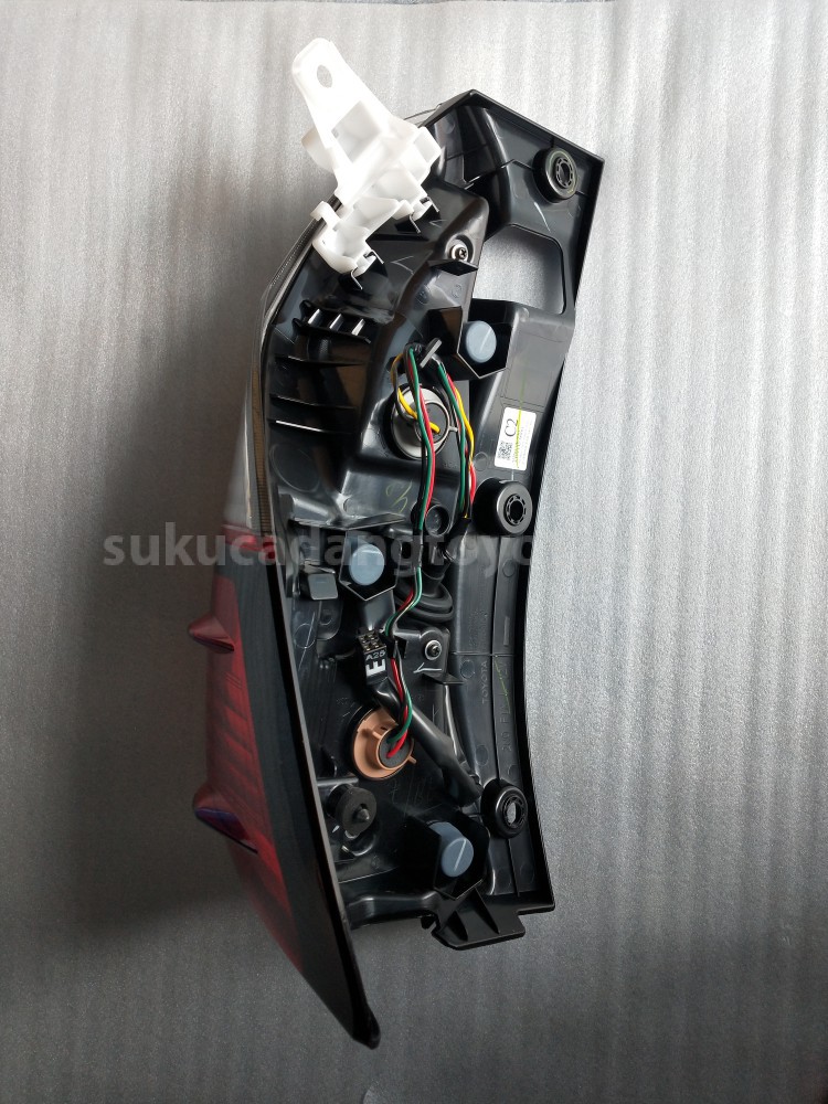 815600K590 LAMP A/S RR COMBI LH - TOYOTA