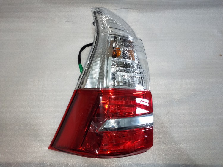 81560BZ340 LAMP A/S RR COMBI LH - TOYOTA