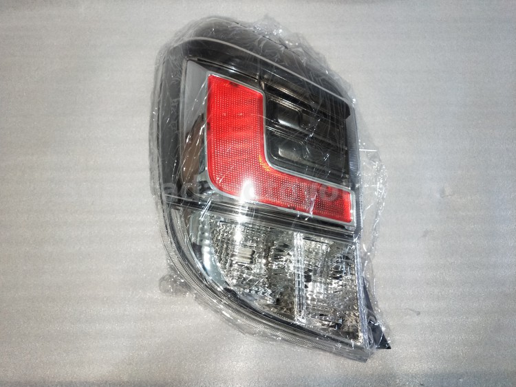 81561BZ390 HOUSING UNIT ASSY,LH - TOYOTA