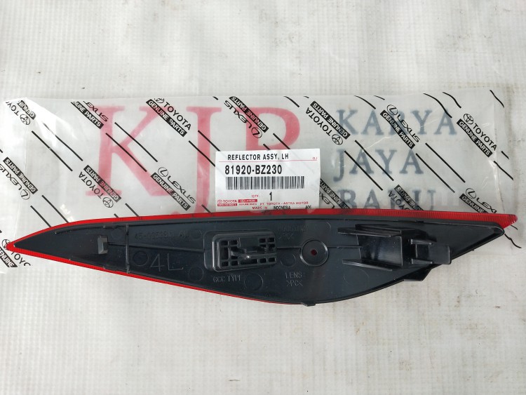 81920BZ230 REFLECTOR ASSY, LH - TOYOTA